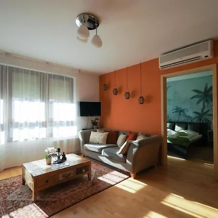 Jasmin At Gozsdu With Free Garage * Budapeşte